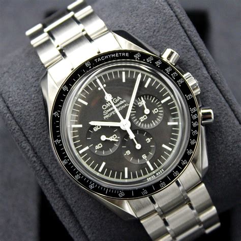 Speedmaster watch chronograph